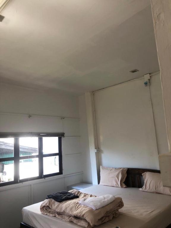 Hostel Nearthepark Backpack House Čiang Mai Exteriér fotografie